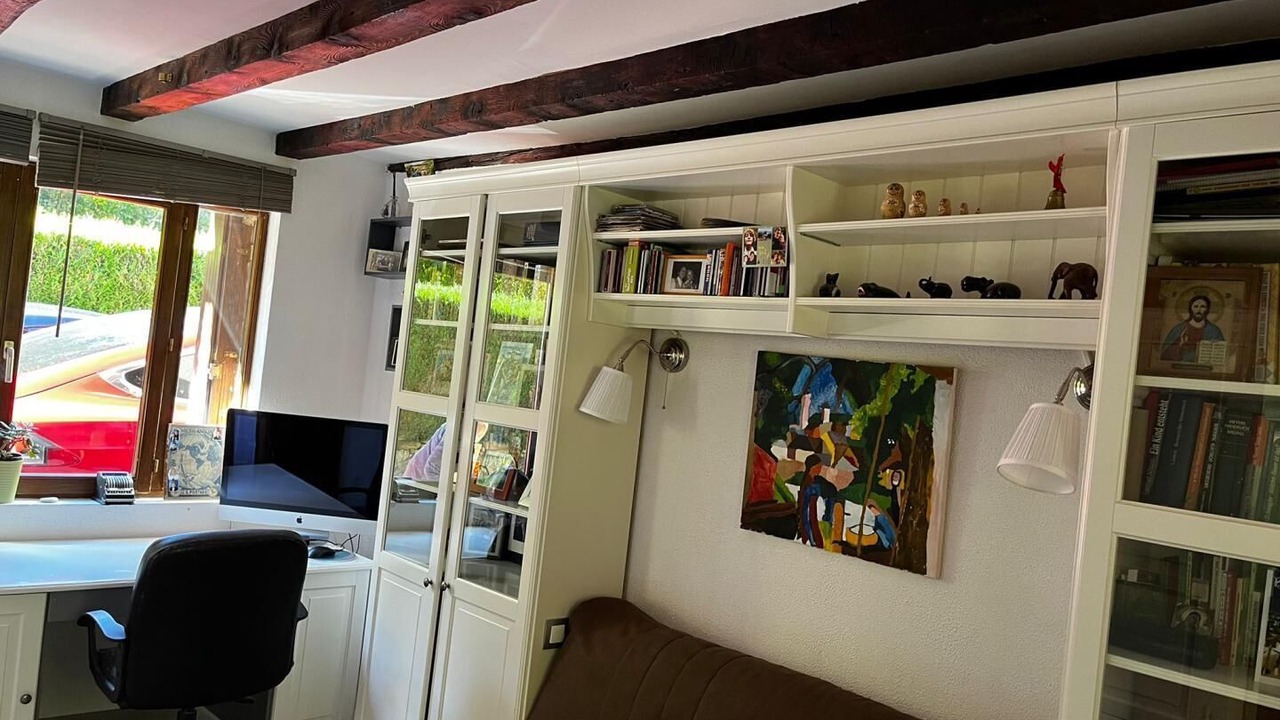 Photo of Livingroom in Gex