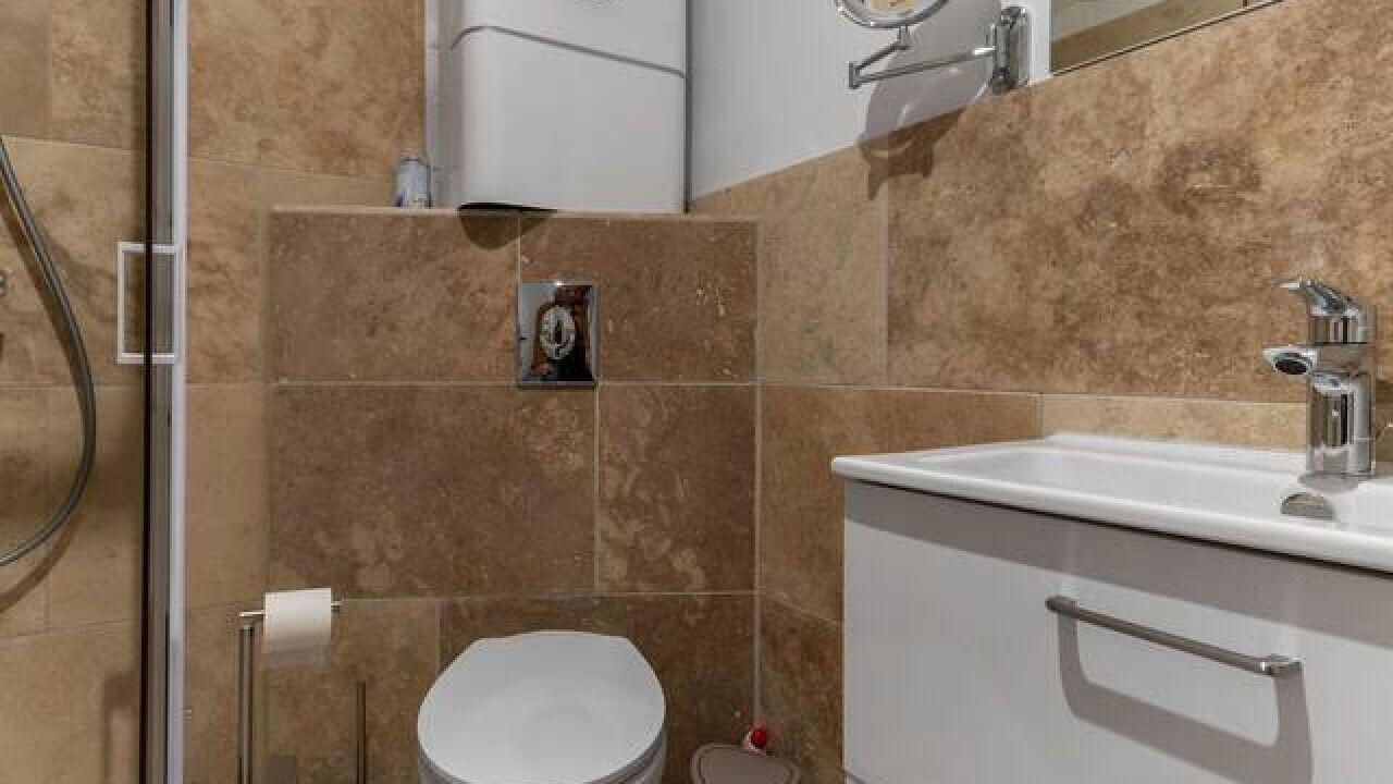 Photo of Bathroom in Thermal