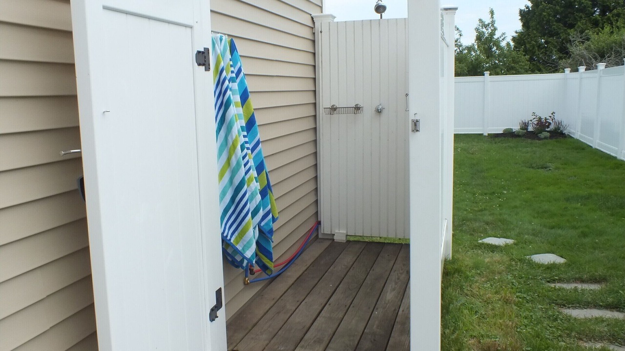 Photo of Outdoor in Eastward Look