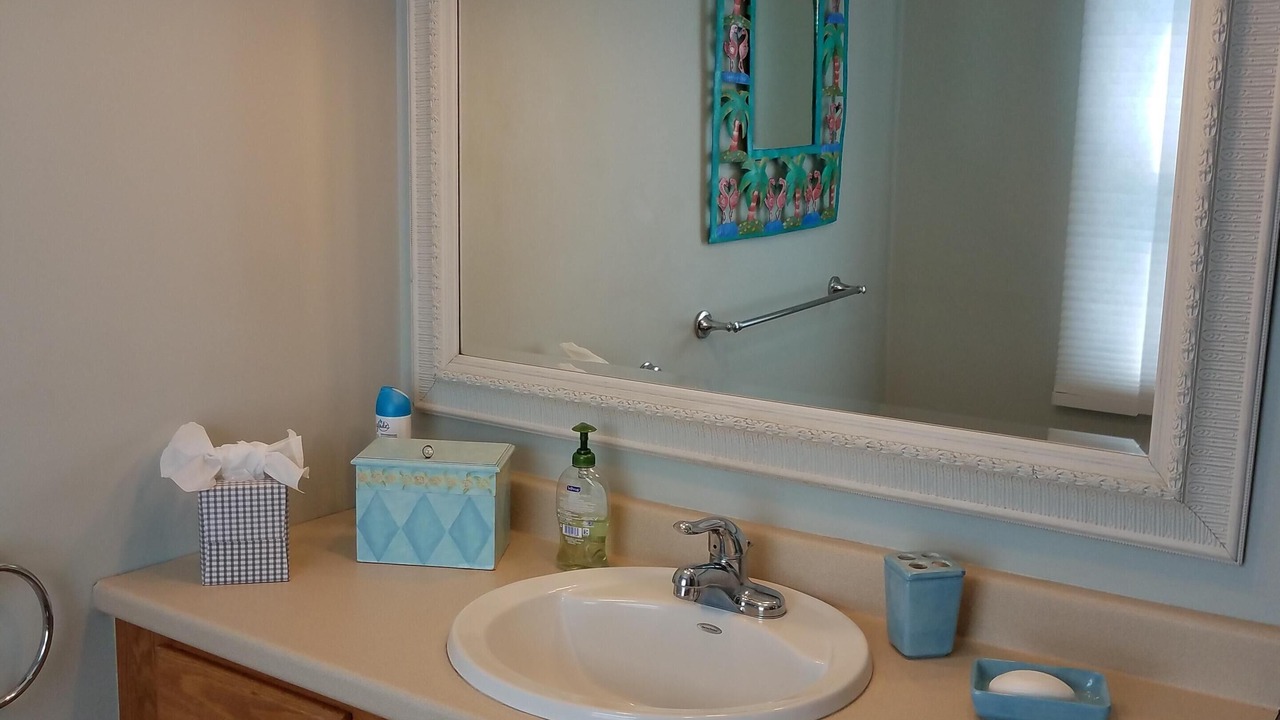 Photo of Bathroom in Eastward Look