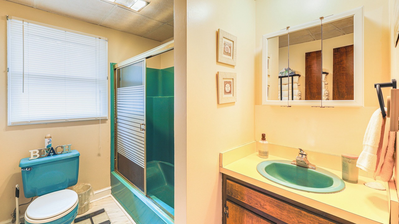 Photo of Bathroom in Allen