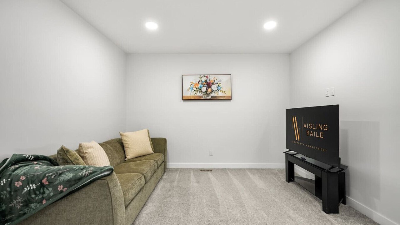 Photo of Others in Southeast Calgary