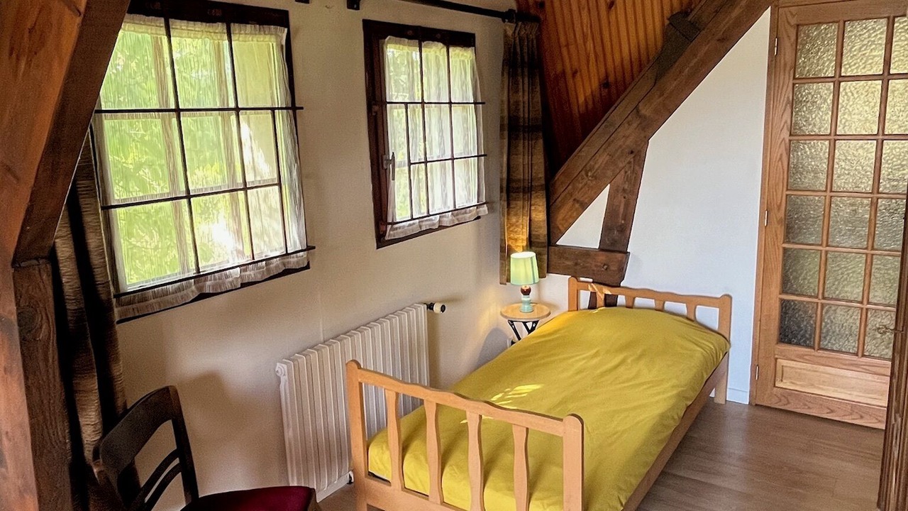 Photo of Bedroom in Beaumont-le-Roger