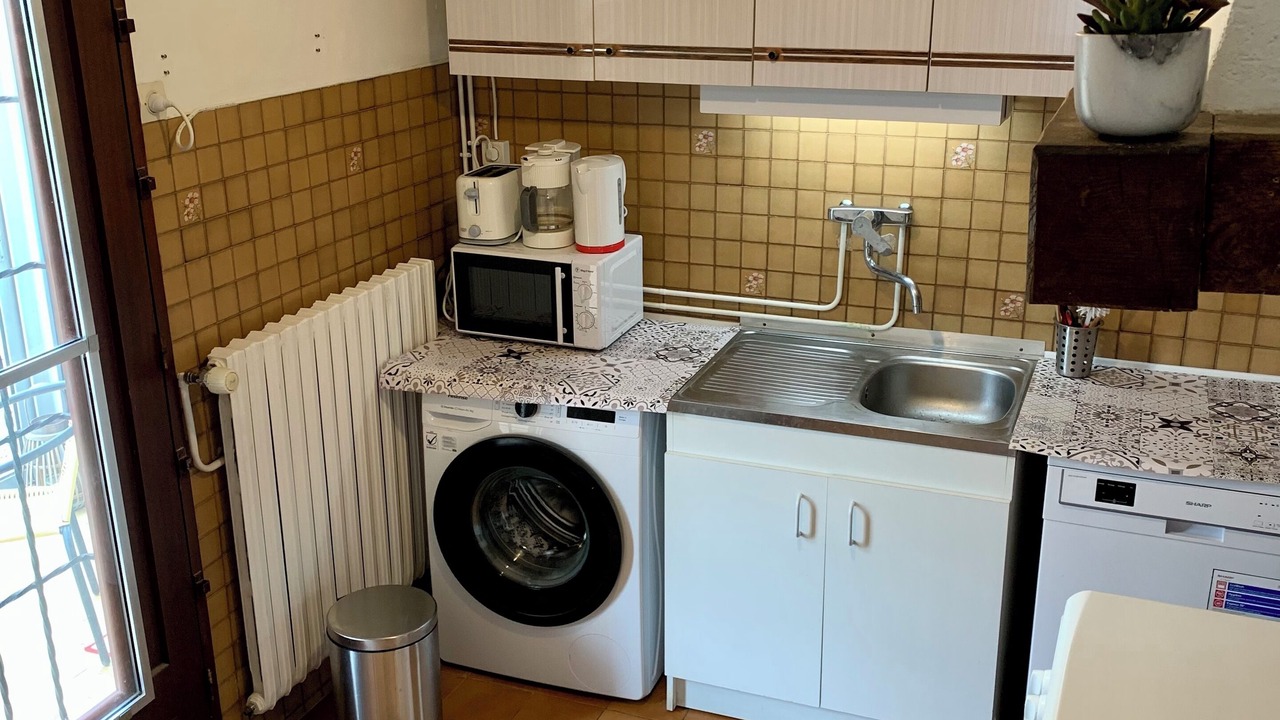 Photo of Kitchen in Beaumont-le-Roger