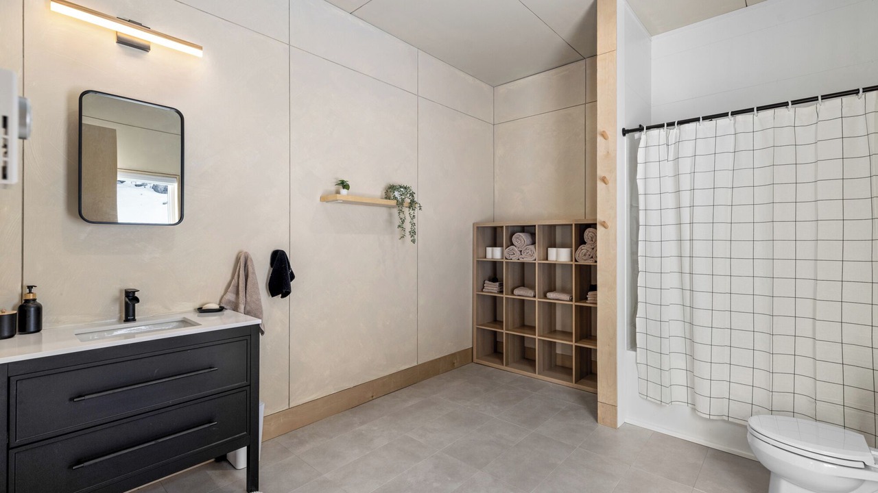 Photo of Bathroom in Head of Jeddore