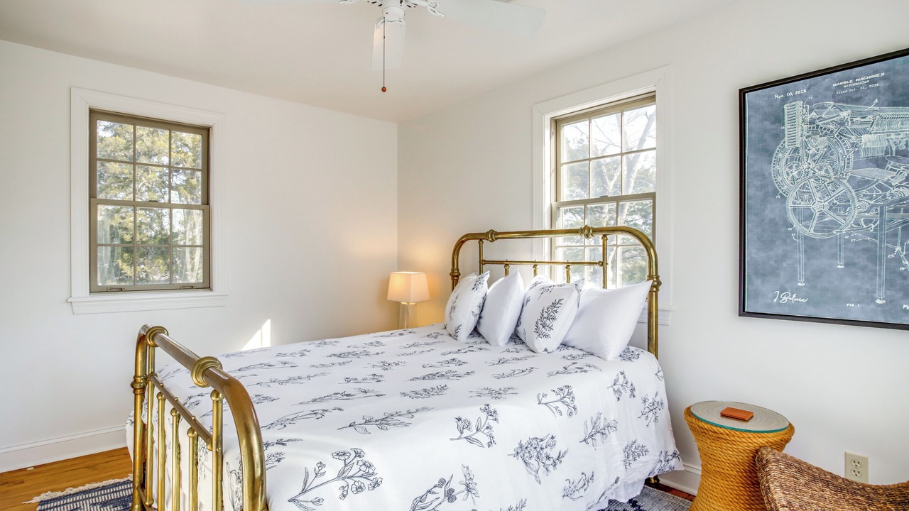 Photo of Bedroom in Allen