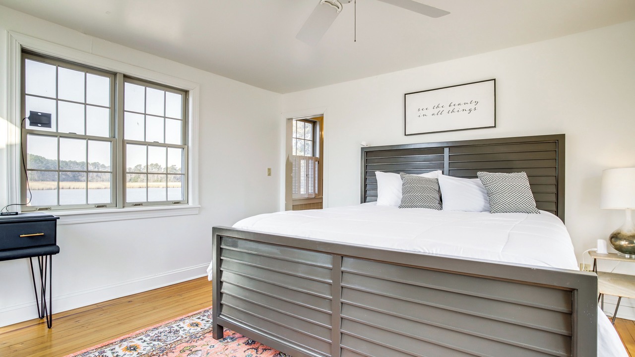 Photo of Others in Allen