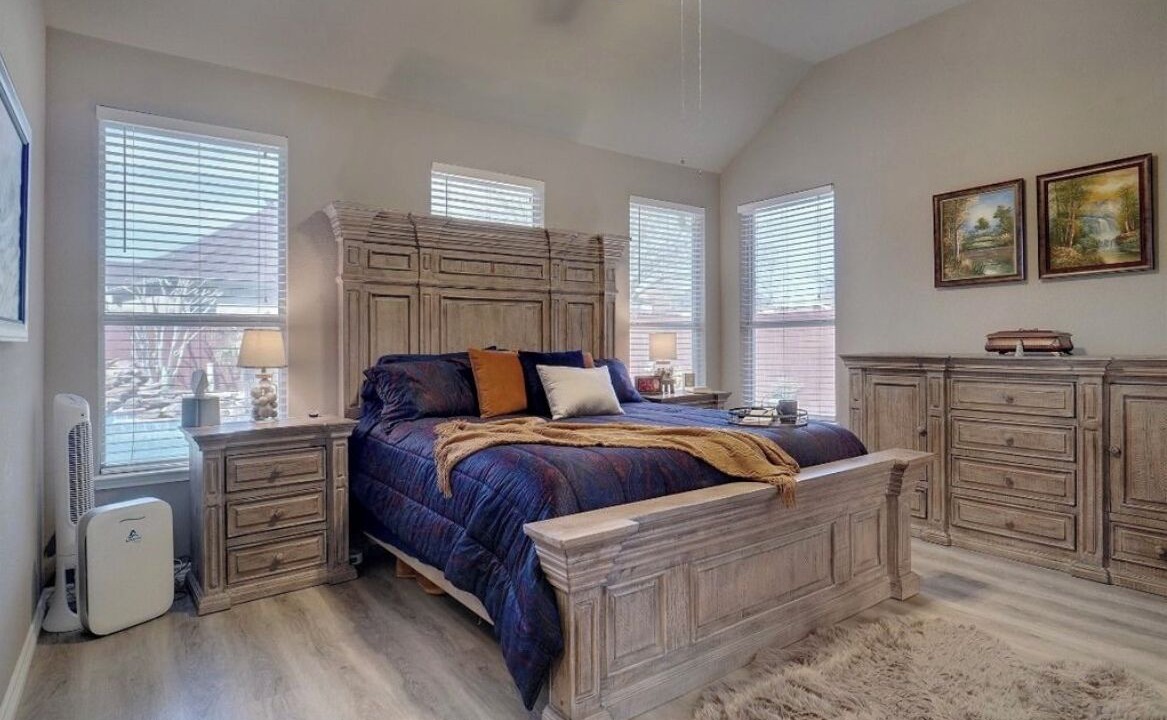 Photo of Bedroom in Fossil Creek