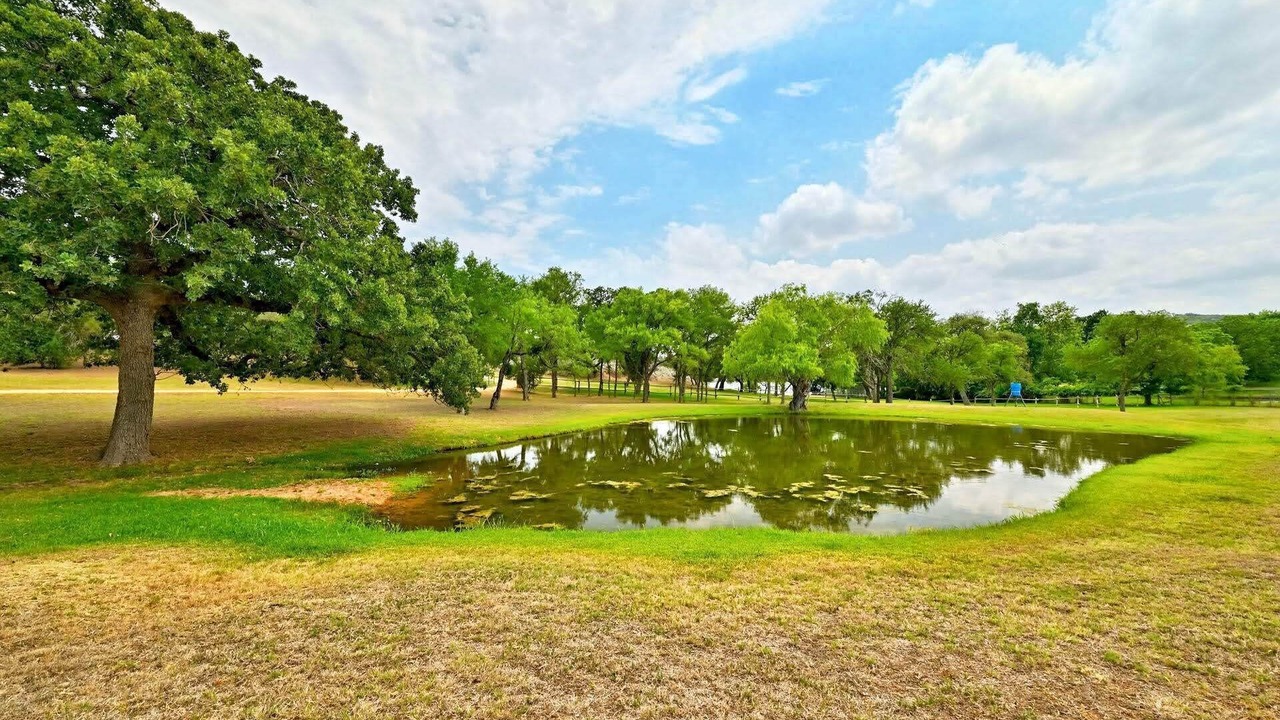 Photo of Others in Burnet