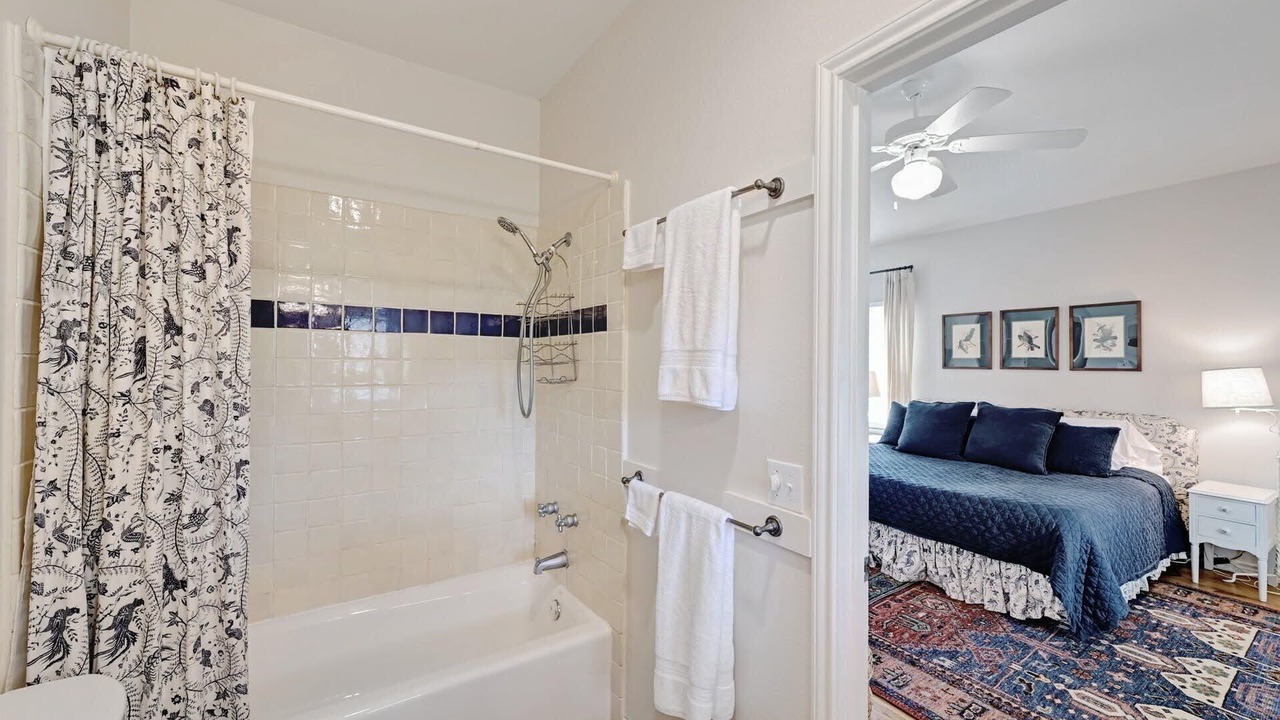 Photo of Bathroom in Burnet