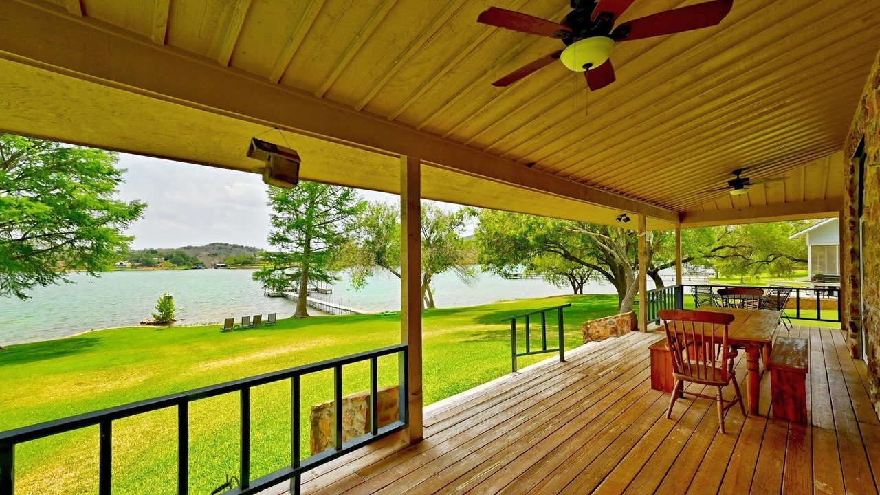 Photo of Outdoor in Burnet