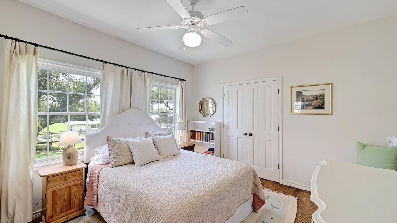 Photo of Bedroom in Burnet