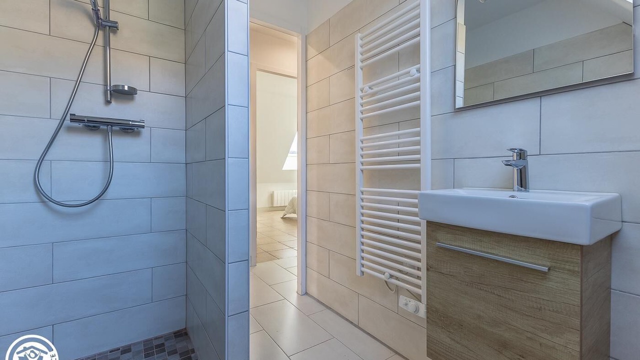 Photo of Bathroom in Murat-le-Quaire