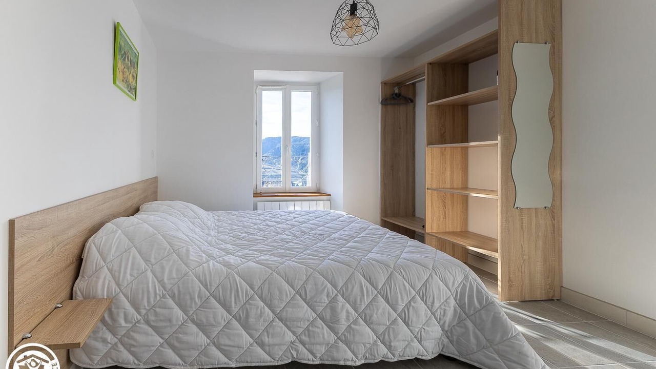 Photo of Bedroom in Murat-le-Quaire