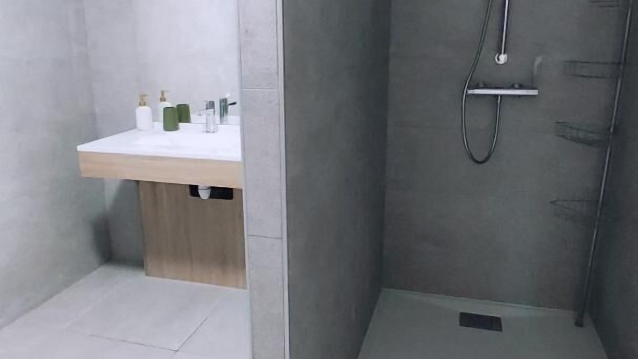 Photo of Bathroom in Yoncq