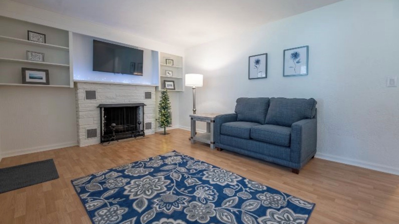 Photo of Livingroom in Peoria Heights