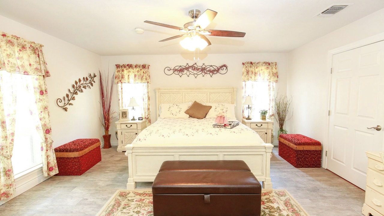 Photo of Bedroom in Marble Falls