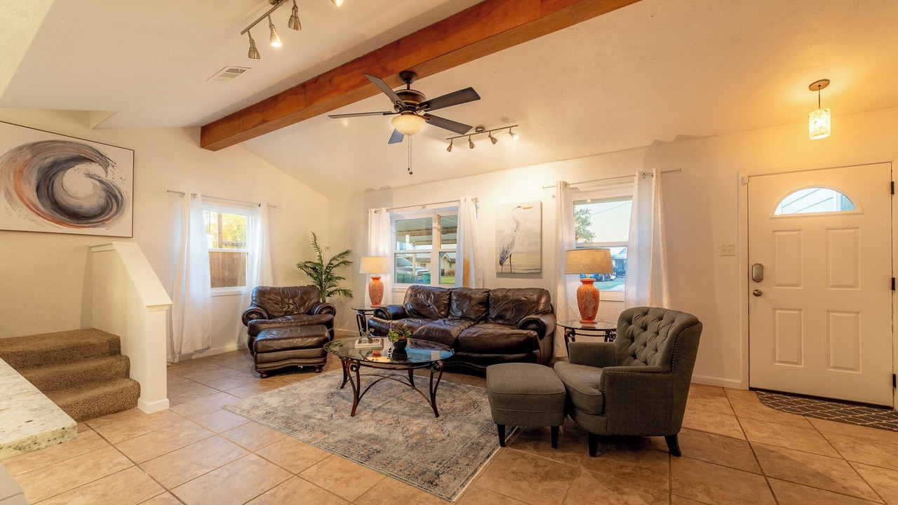 Photo of Livingroom in Azle