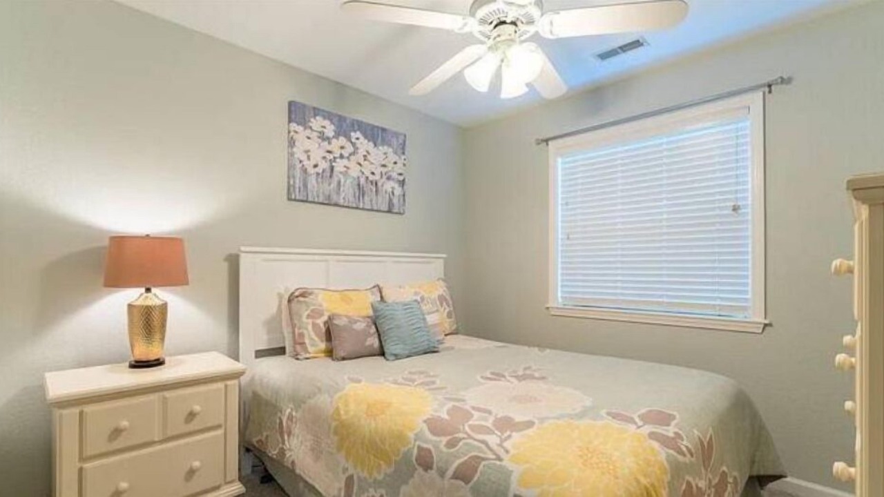 Photo of Bedroom in Lakeland