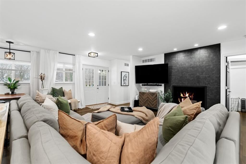 Photo of Livingroom in Rochester Hills