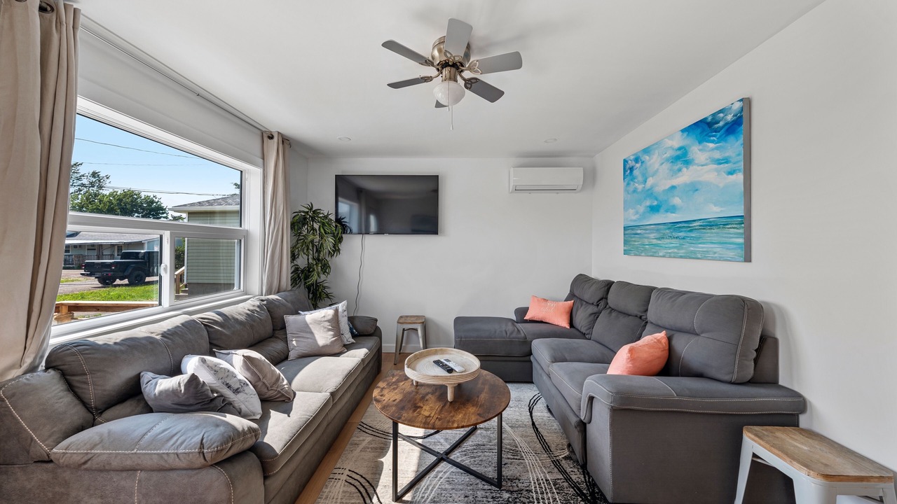 Photo of Livingroom in Pointe-du-Chene