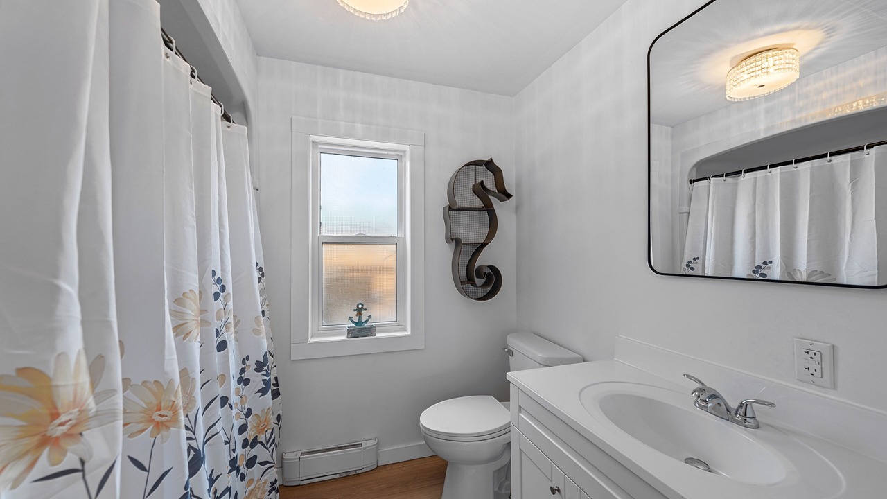 Photo of Bathroom in Pointe-du-Chene