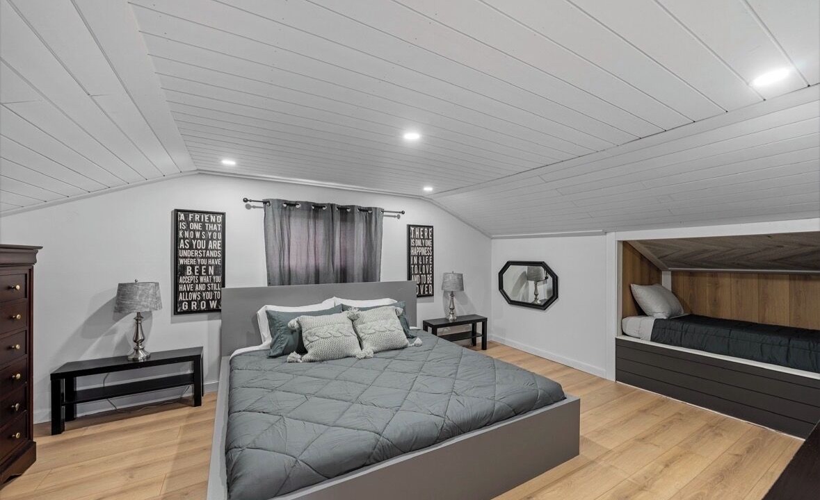 Photo of Bedroom in Pointe-du-Chene