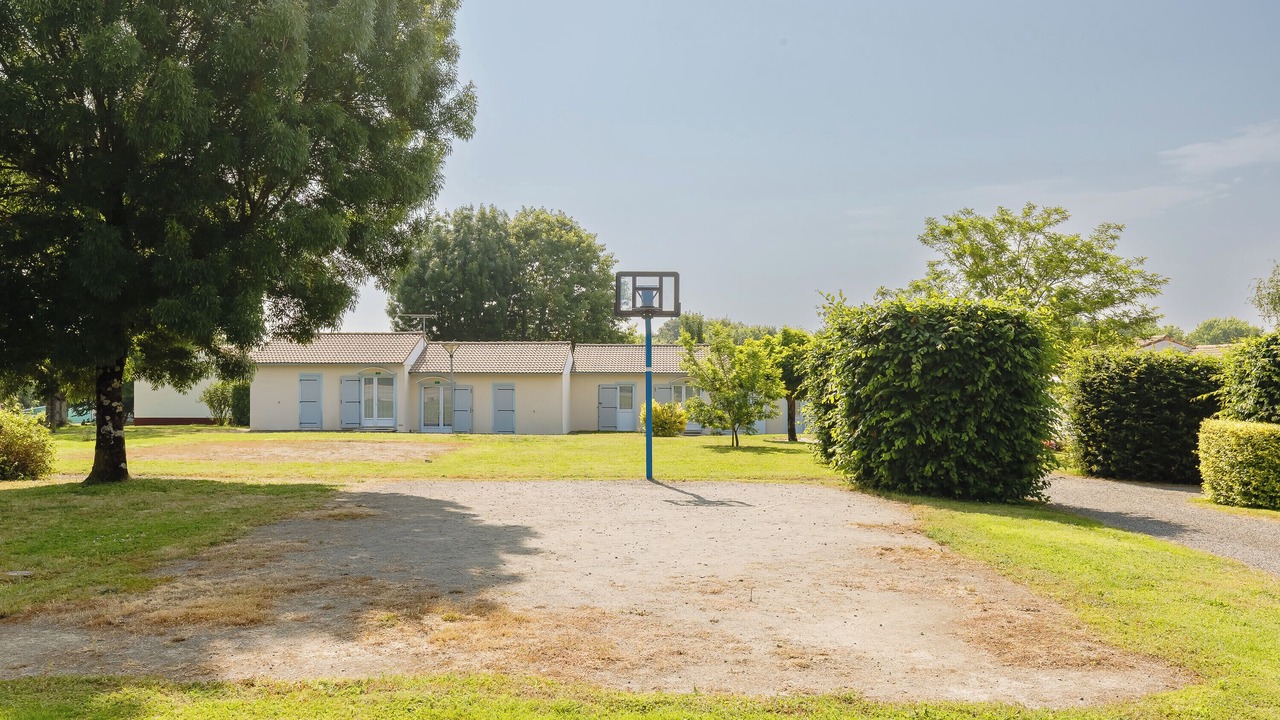 Photo of Outdoor in Mache
