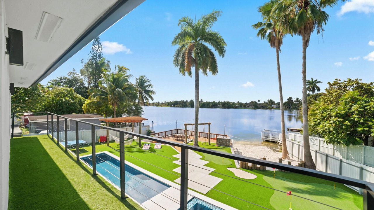 Photo of Outdoor in Miami Gardens