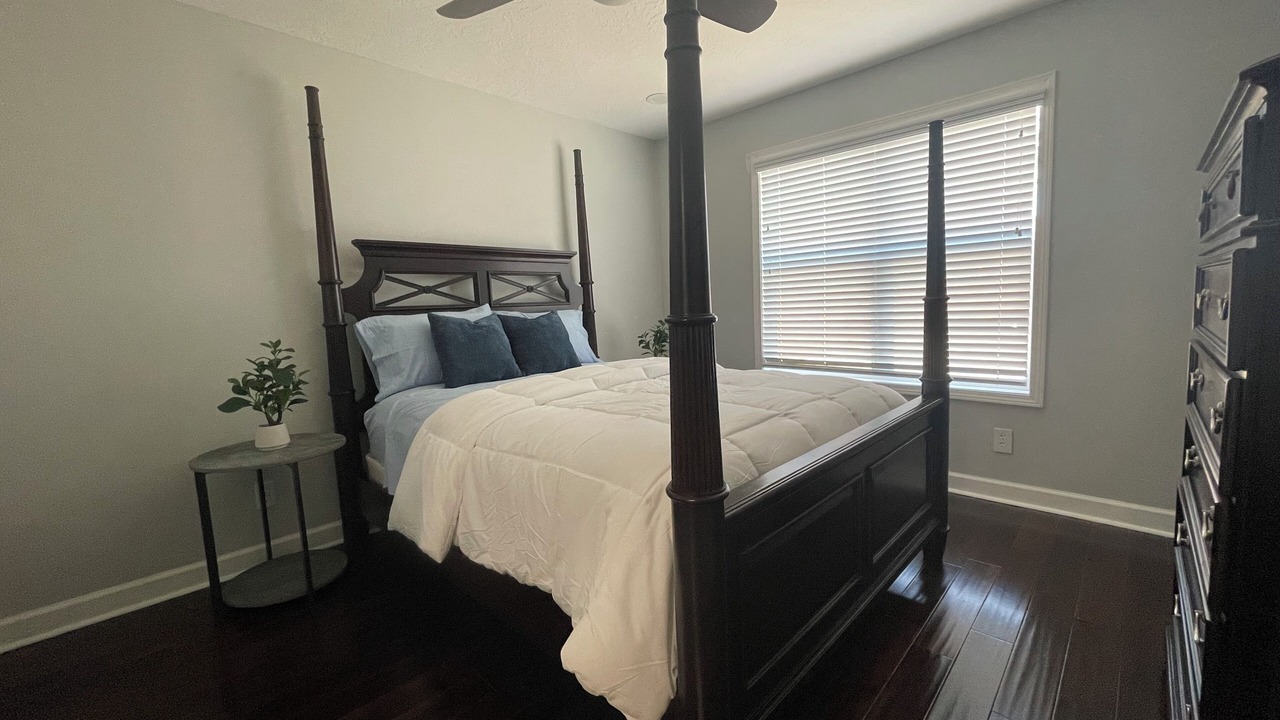 Photo of Bedroom in Jackson