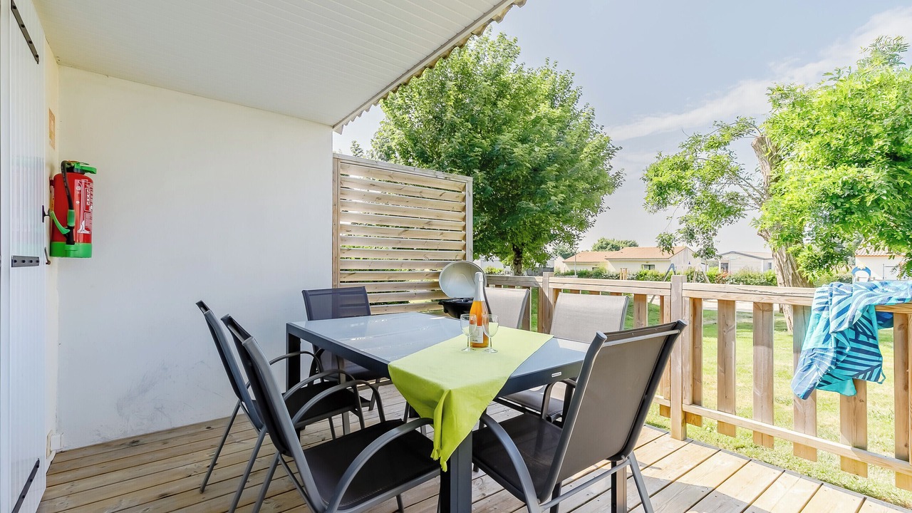 Photo of Outdoor in Mache