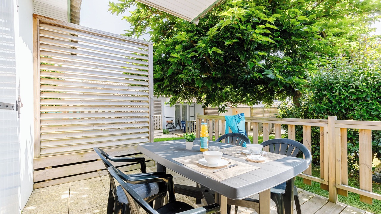 Photo of Outdoor in Mache