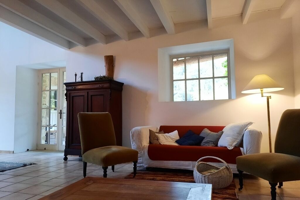 Photo of Livingroom in Roche-Saint-Secret