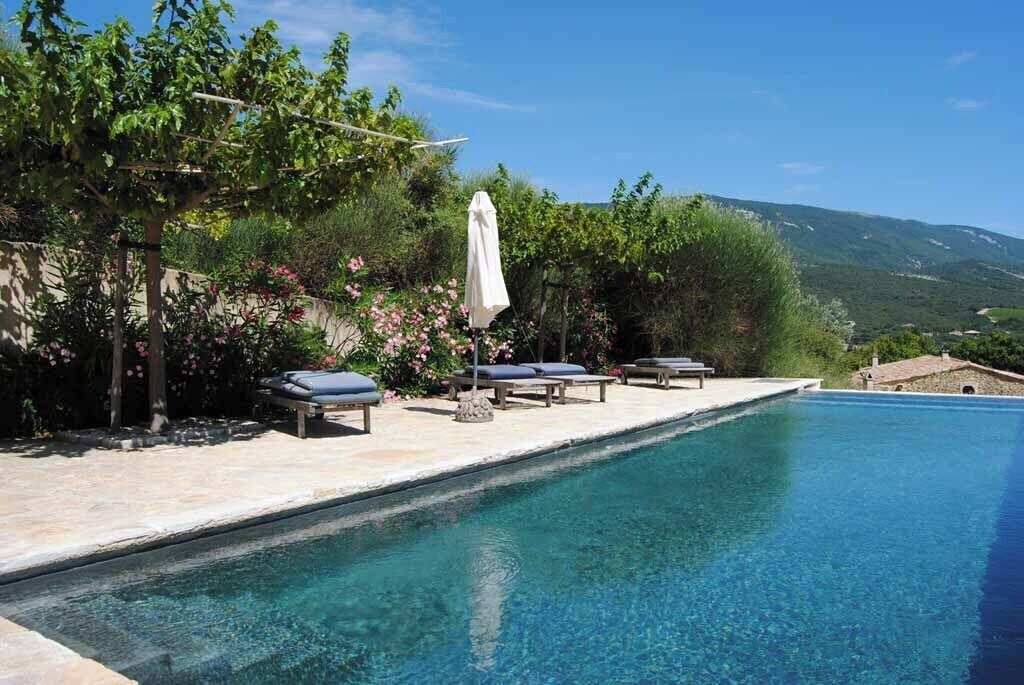 Photo of Outdoor in Roche-Saint-Secret