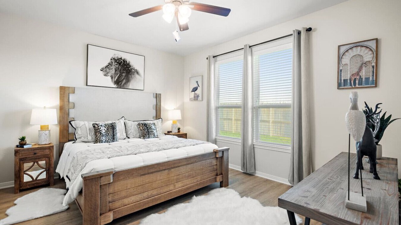 Photo of Bedroom in Leon Junction