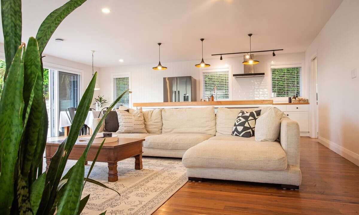 Photo of Livingroom in Cable Bay