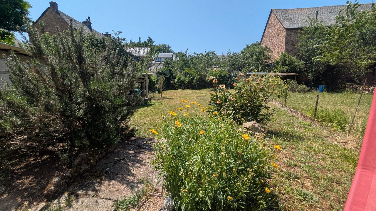 Photo of Outdoor in Flavin