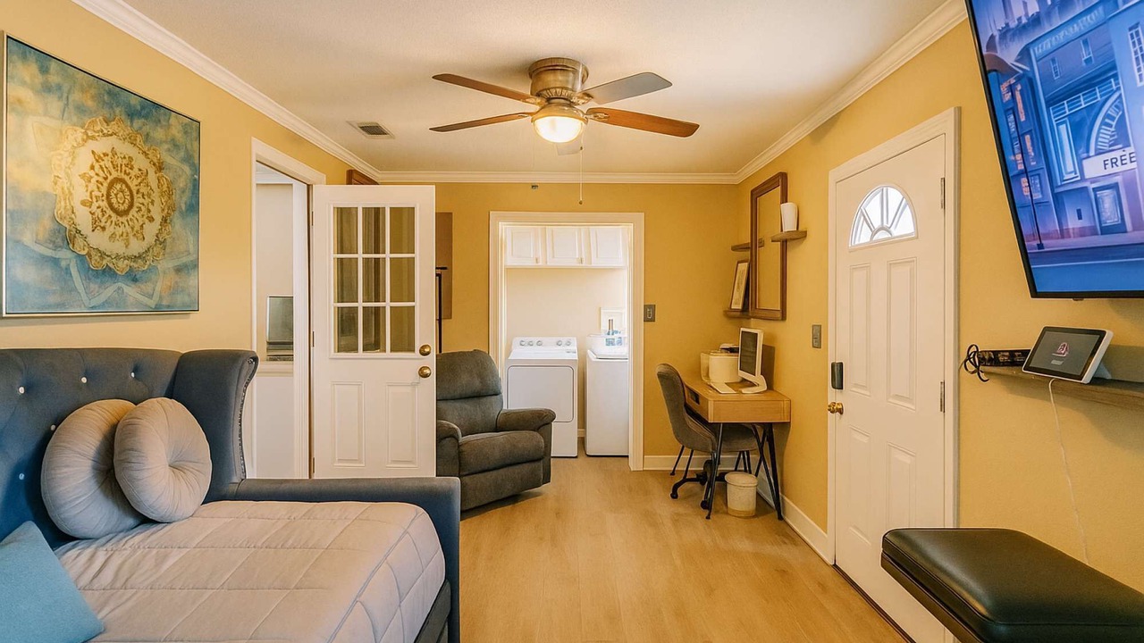 Photo of Bedroom in Garden City