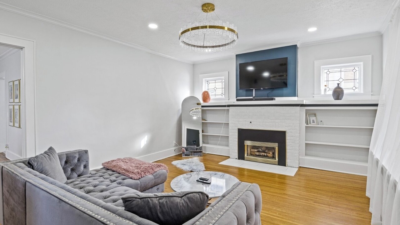 Photo of Livingroom in Rochester
