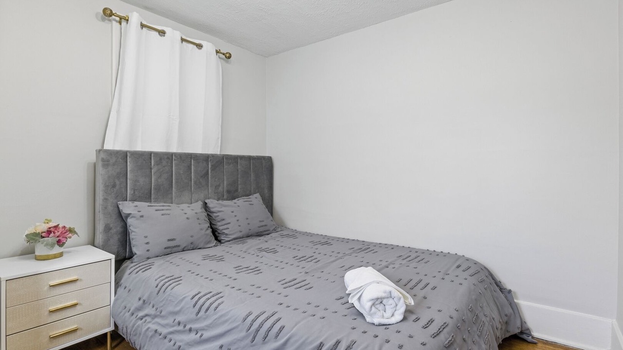 Photo of Bedroom in Rochester