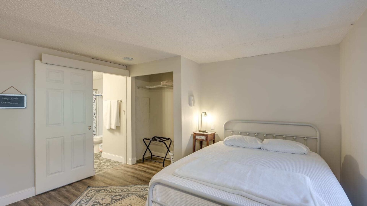 Photo of Bedroom in Glenburn