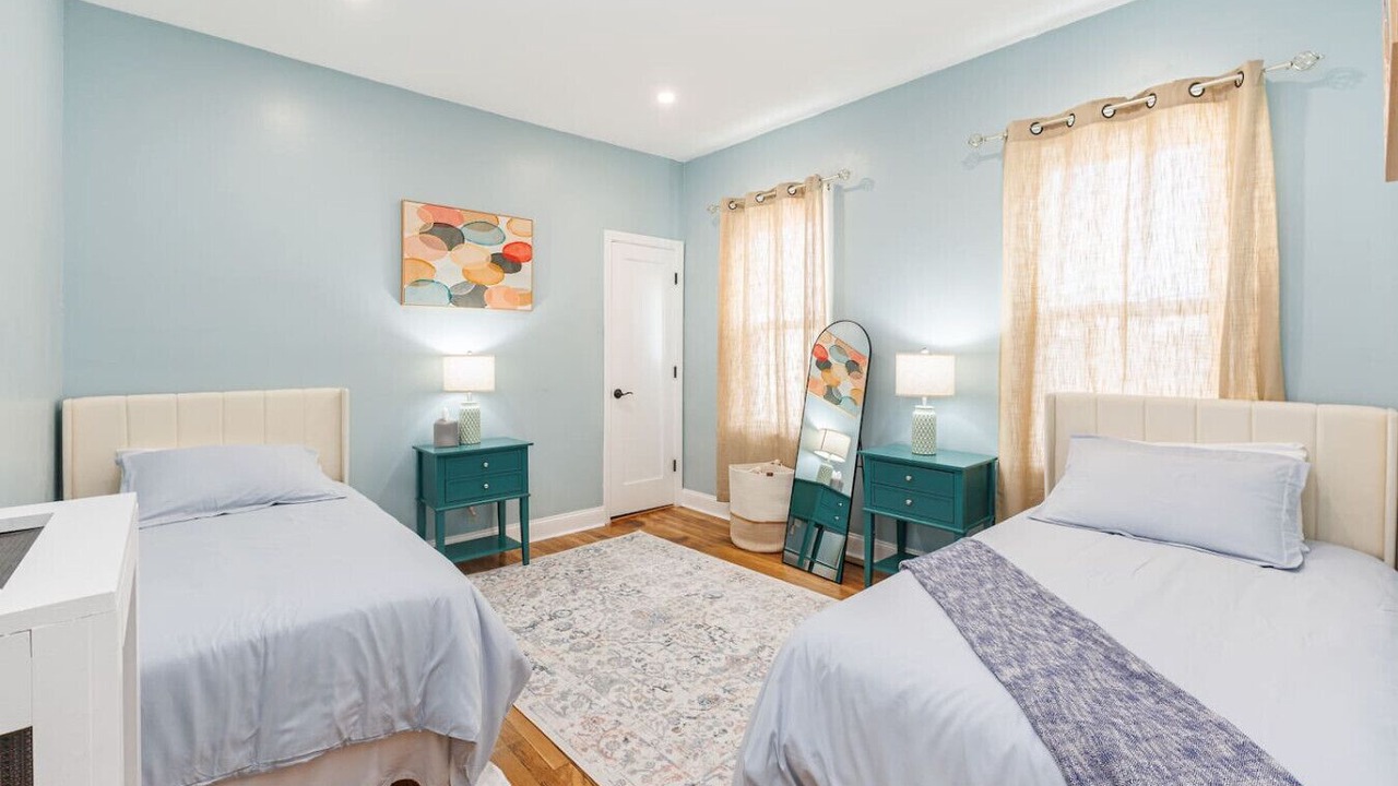 Photo of Bedroom in Upham's Corner