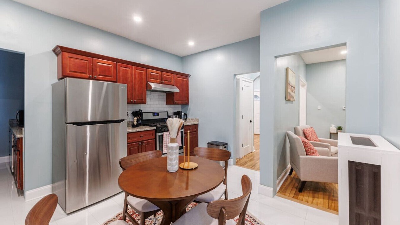 Photo of Others in Upham's Corner