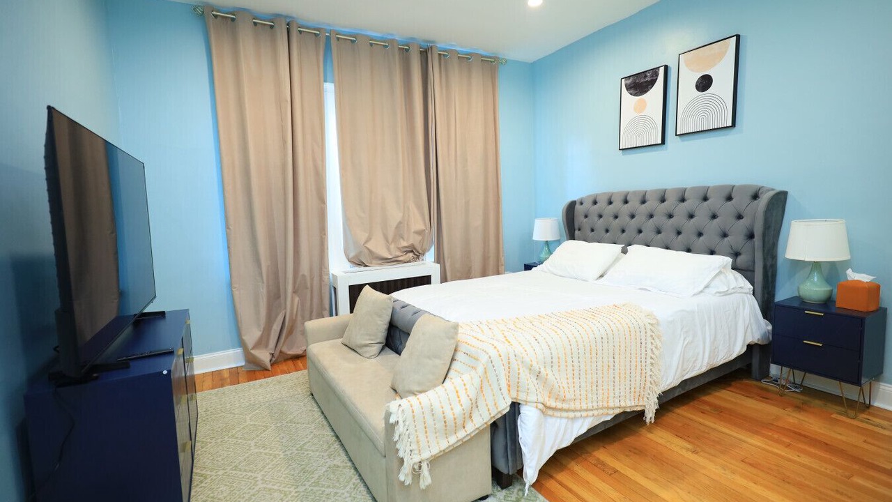 Photo of Bedroom in Upham's Corner