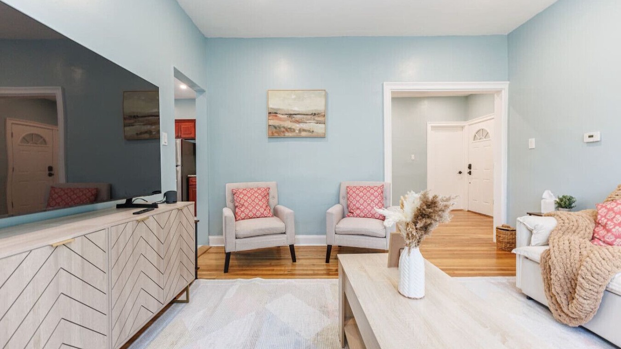 Photo of Others in Upham's Corner