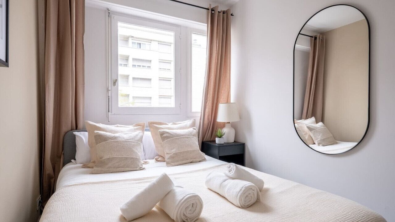 Photo of Bedroom in Levallois-Perret