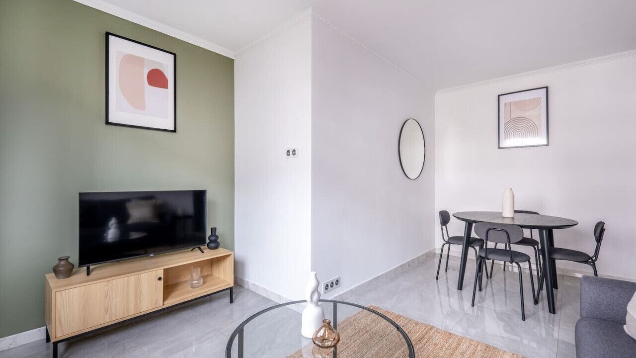 Photo of Livingroom in Levallois-Perret