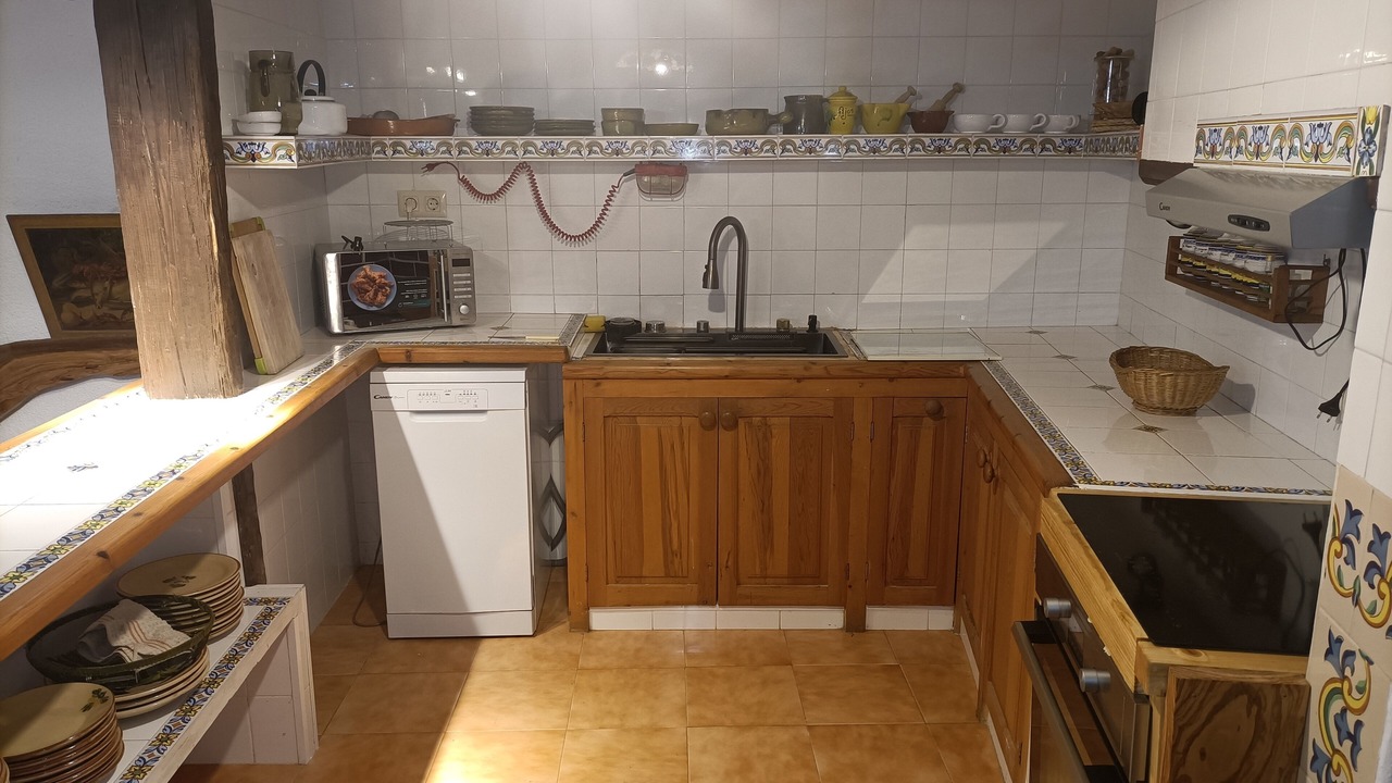 Photo of Kitchen in Calig