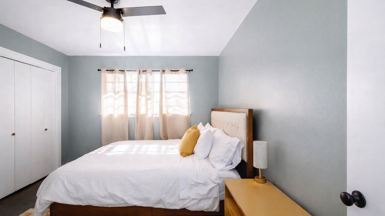 Photo of Bedroom in Alamogordo