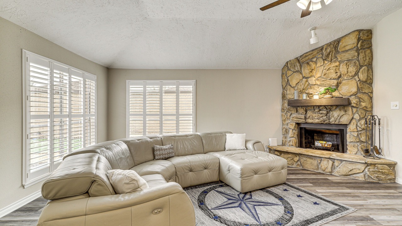 Photo of Livingroom in Barker